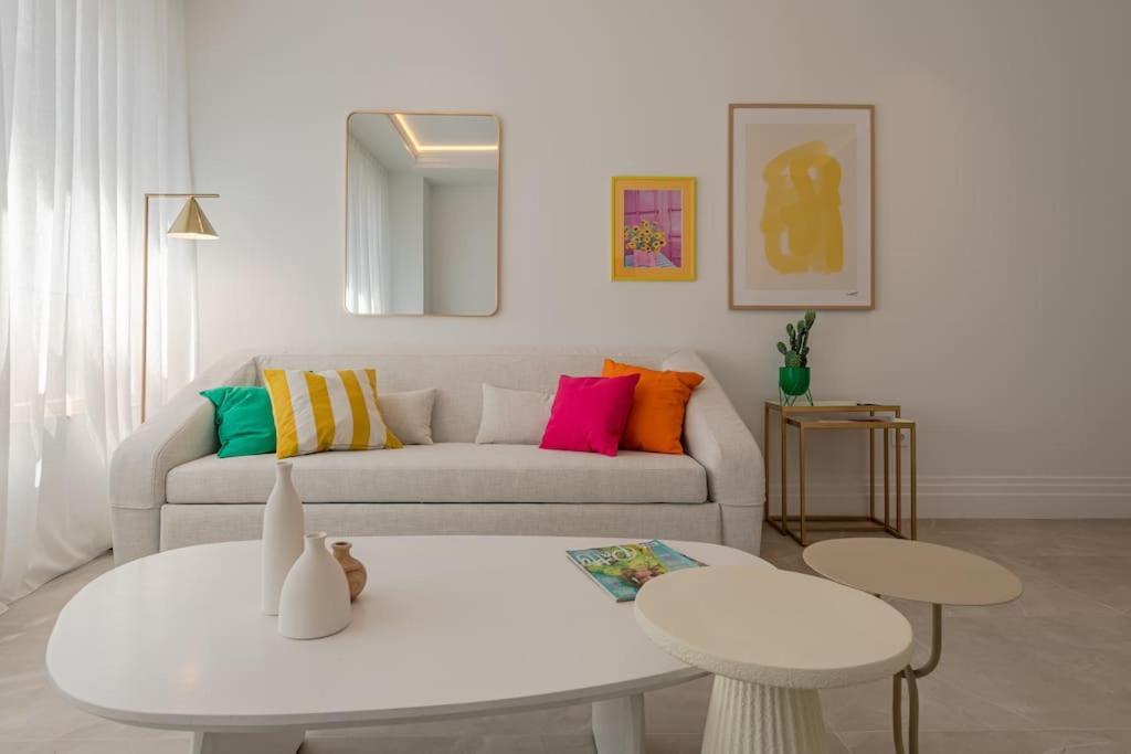 Isg Apartments O'Donnell 2-2-Free Parking เซบีญา ภายนอก รูปภาพ